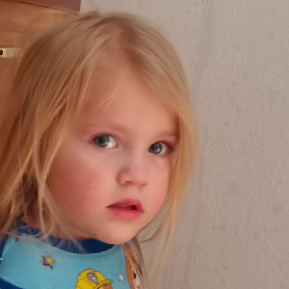 Meet your Posher, Elijah